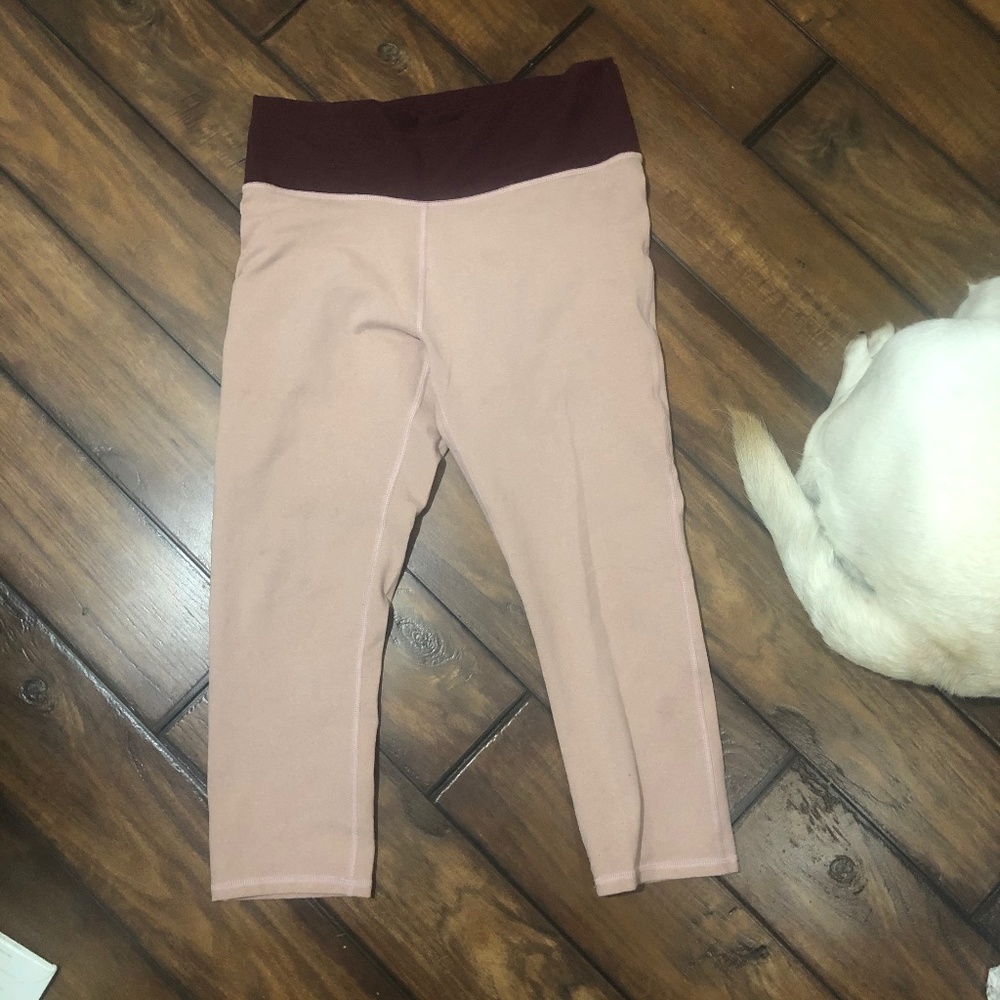 LEGGINGS